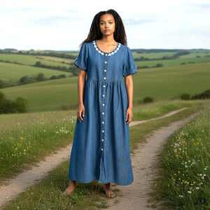 VTG True Blue Maxi Denim Button Up Dress Medium Prairie Cottage Modest Daisy‎